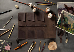 Leather Brush Roll Organizer – Waxed Matte Leather for Brushes & Tools