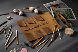 Leather Brush Roll Organizer – Waxed Matte Leather for Brushes & Tools