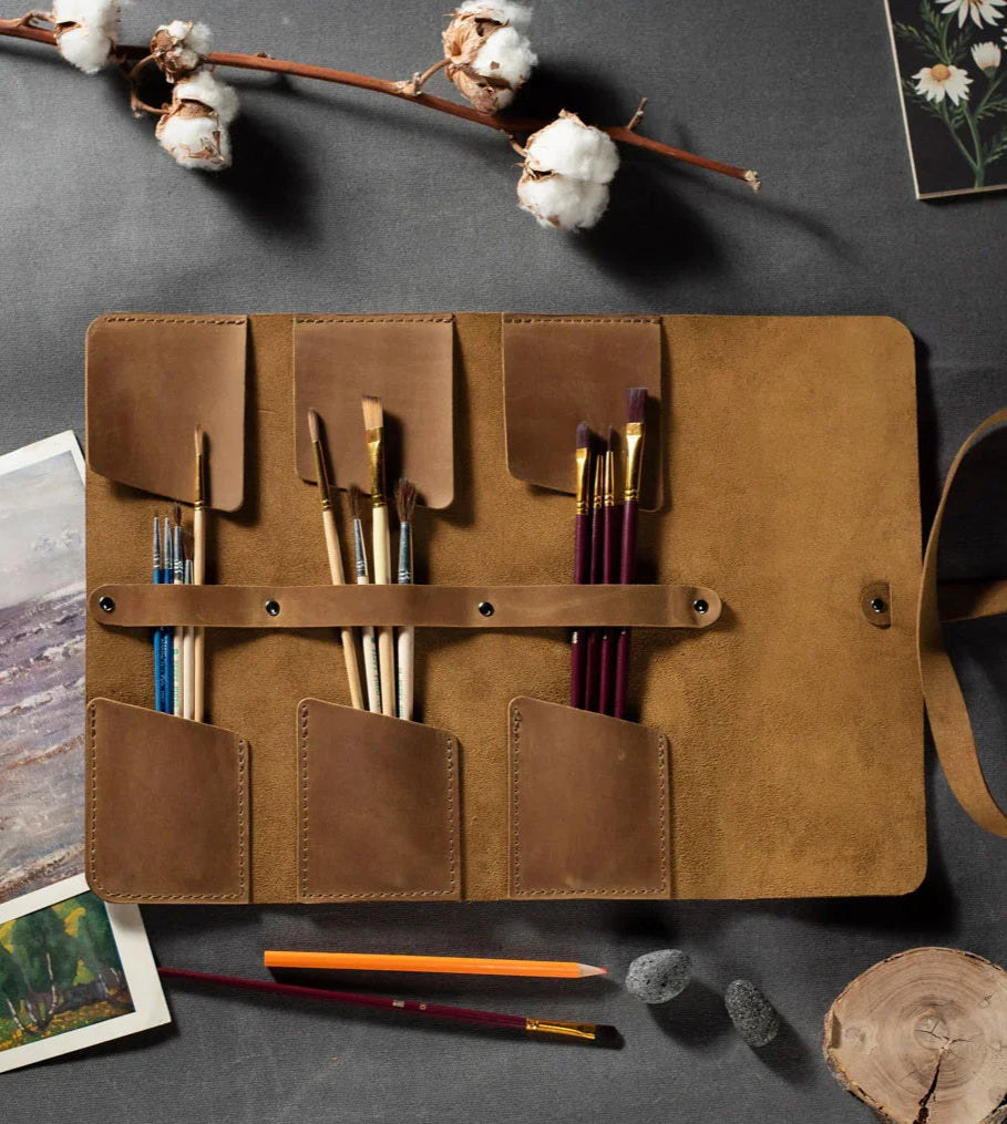 Leather Brush Roll Organizer – Waxed Matte Leather for Brushes & Tools
