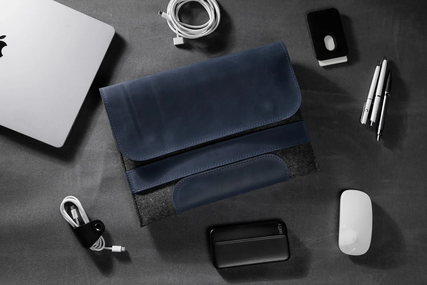 Waxed Matte Leather & Wool Macbook Holder with Magnet Closure