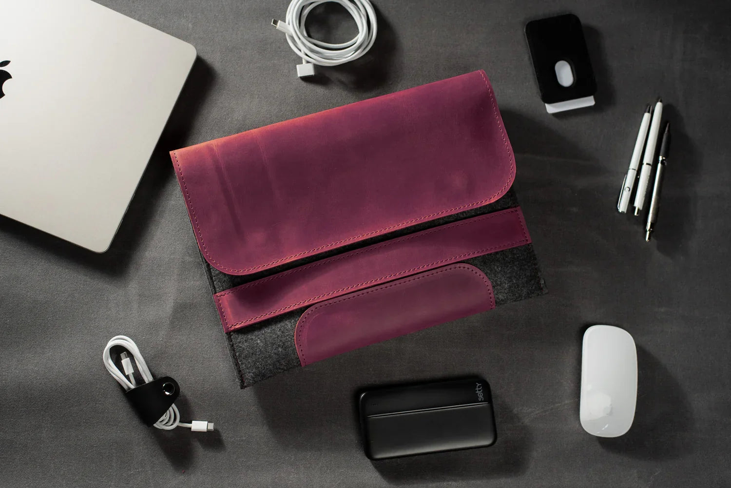 Waxed Matte Leather & Wool Macbook Holder with Magnet Closure
