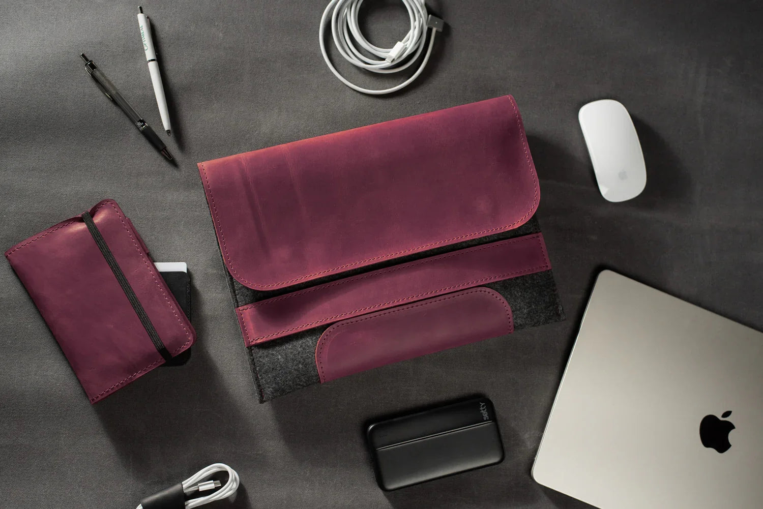 Waxed Matte Leather & Wool Macbook Holder with Magnet Closure