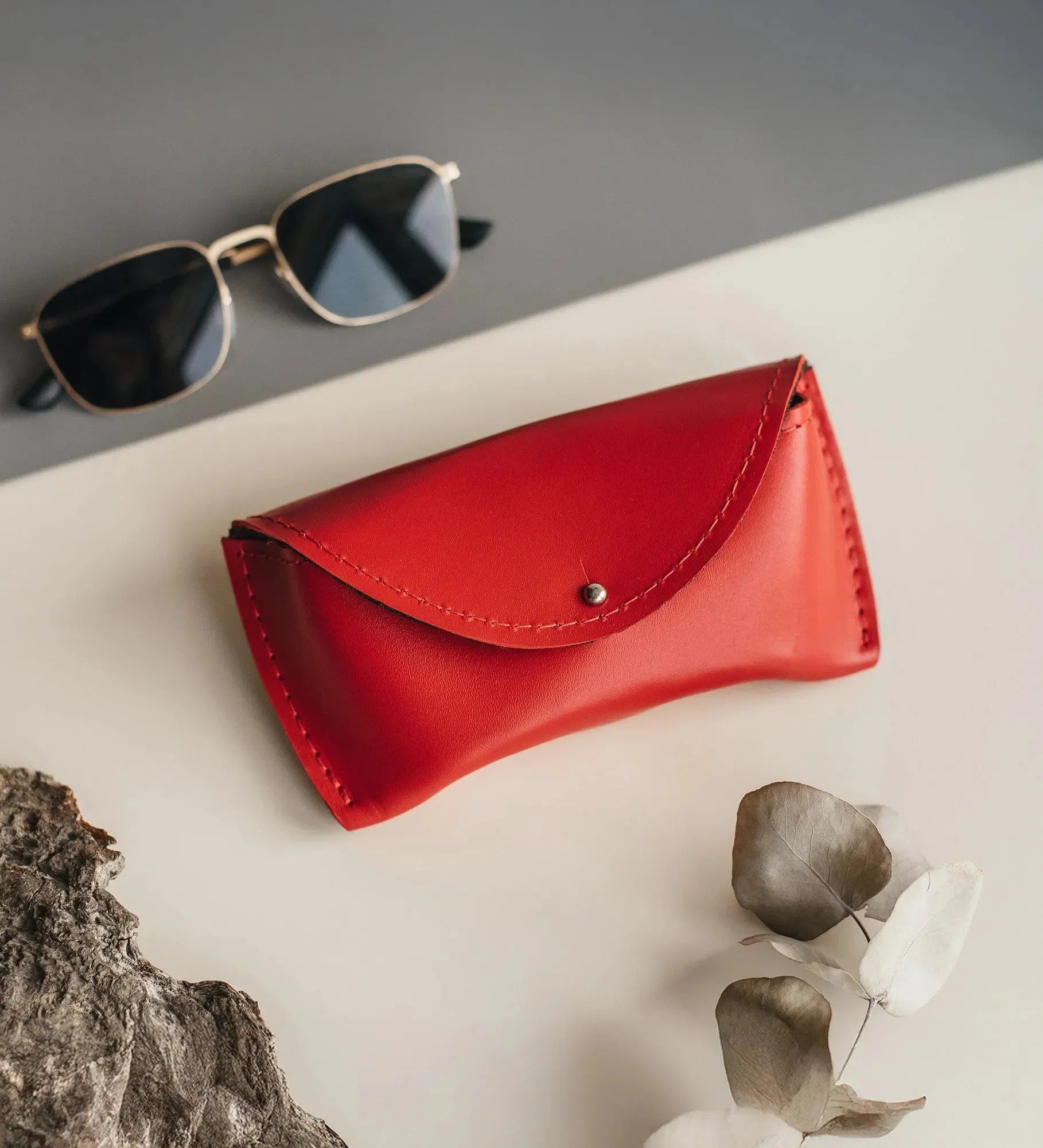 Smooth Leather Case for Sunglasses & Glasses – Handmade