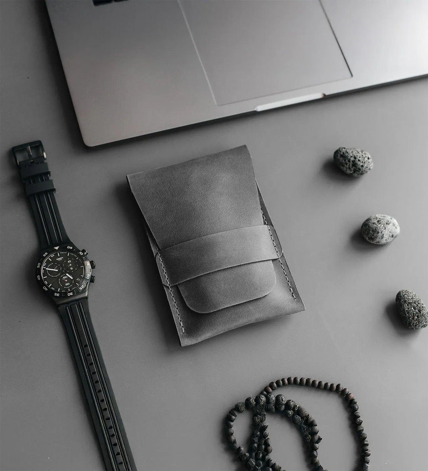 Leather Watch Travel Pouch – Distressed Finish | Sentinel