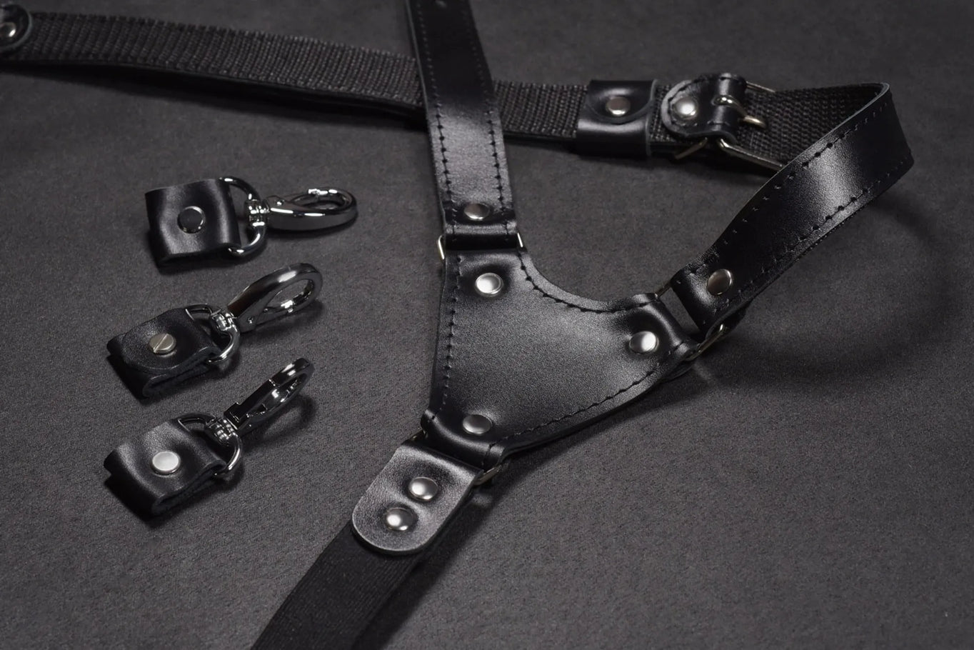 Premium Leather Braces with Buckles | Black - Wenderfarer