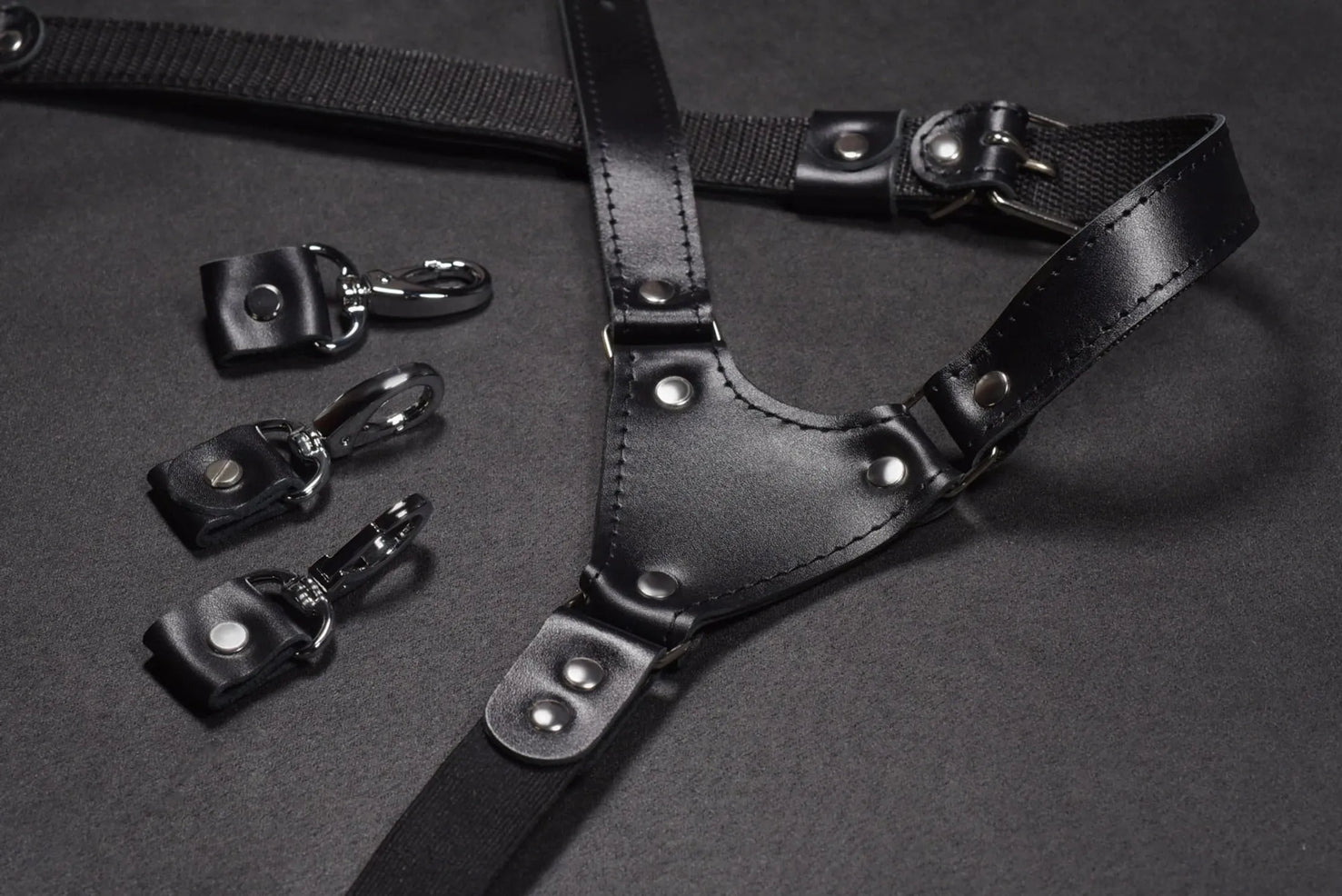 Premium Leather Braces with Buckles | Black - Wenderfarer