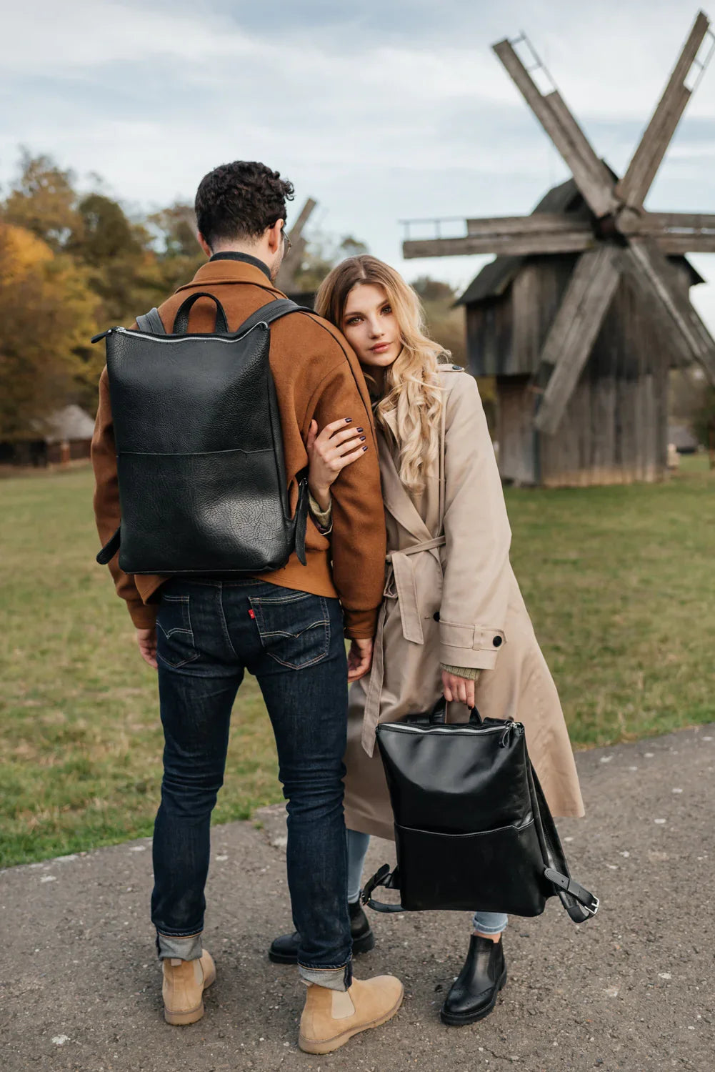 Minimalist Leather Backpack for Work & Travel | Flatrock