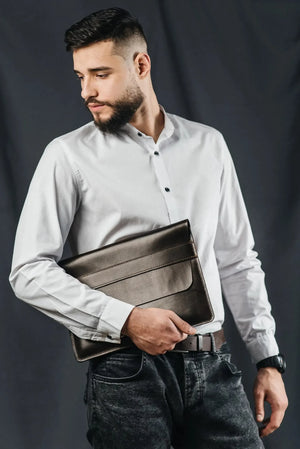 Timeless Leather MacBook Sleeve – All Sizes with Felt Lining