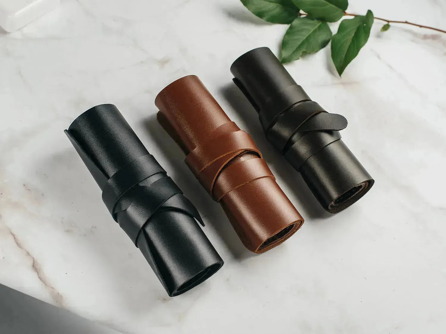 Roll-Up Leather Cord & Tools Wrap – Smooth Finish