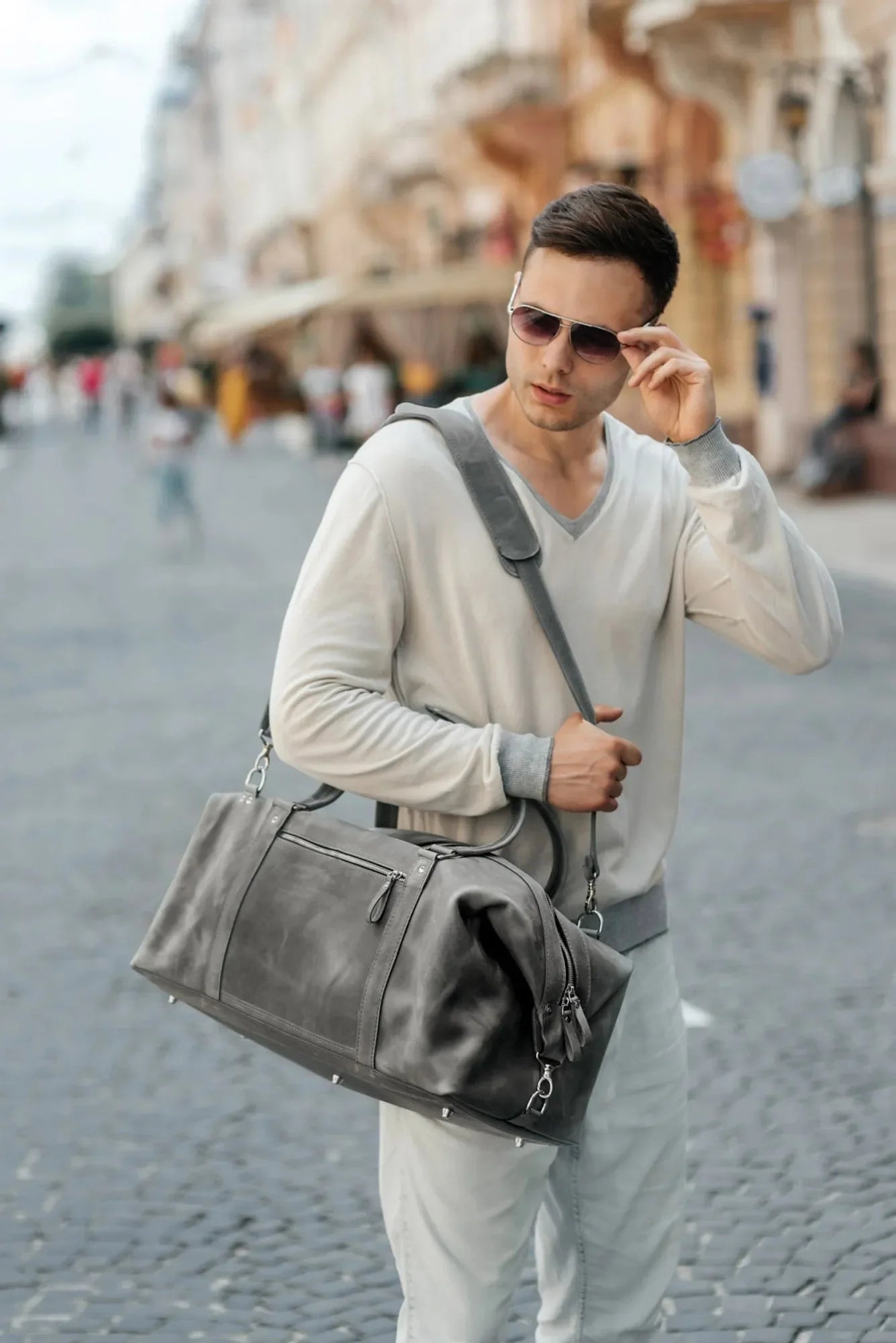 Handmade Distressed Leather Duffel – Travel Bag for Men | Stout M/L
