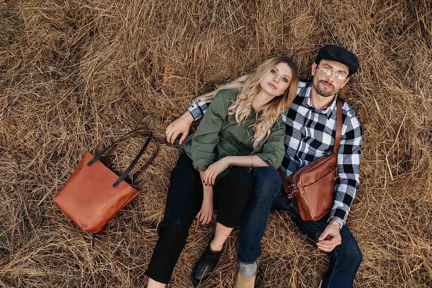 Everyday Smooth Leather Tote Bag with Pouch Inside