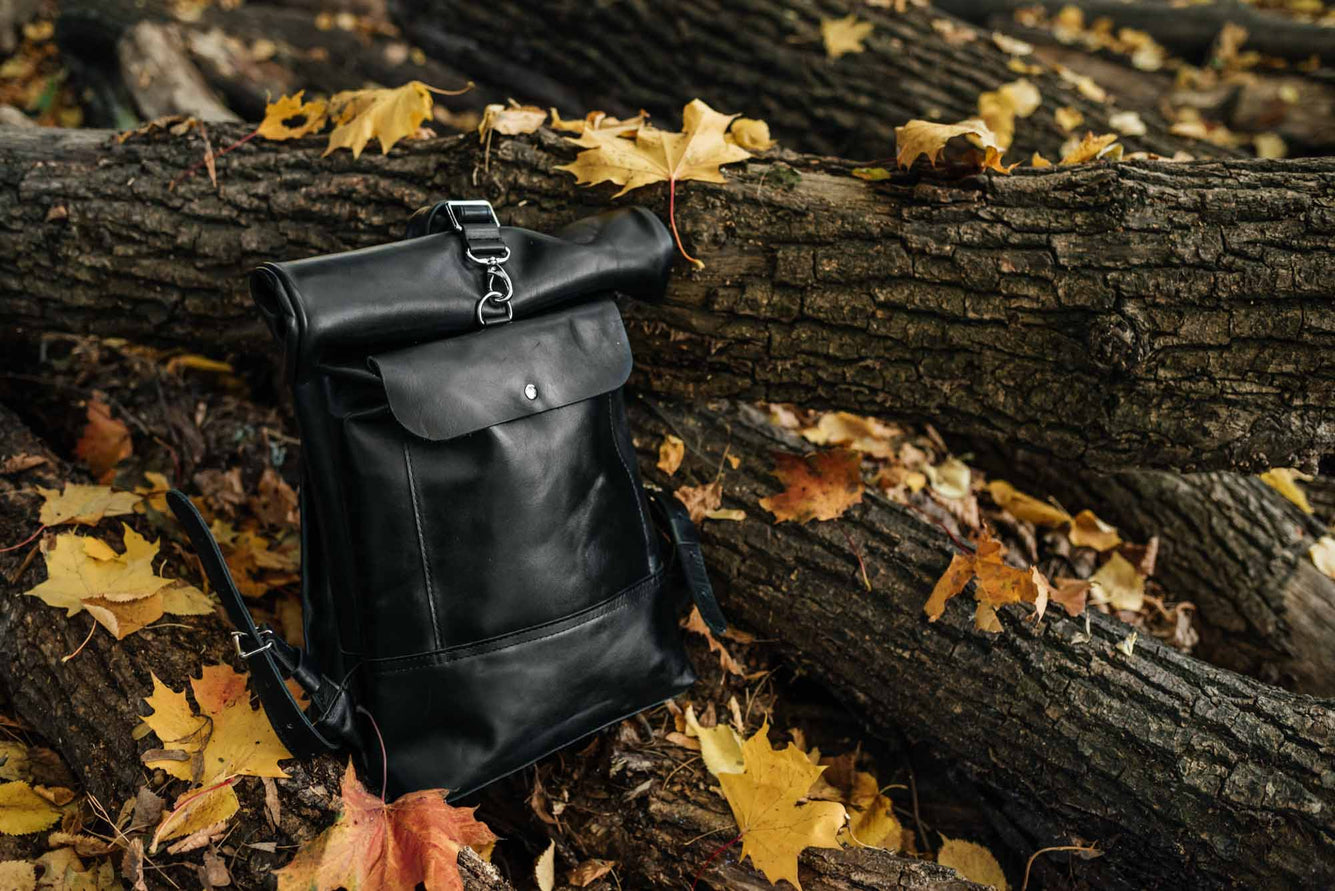 Smooth Leather Backpack with Roll Top – Durable Work & Travel Bag