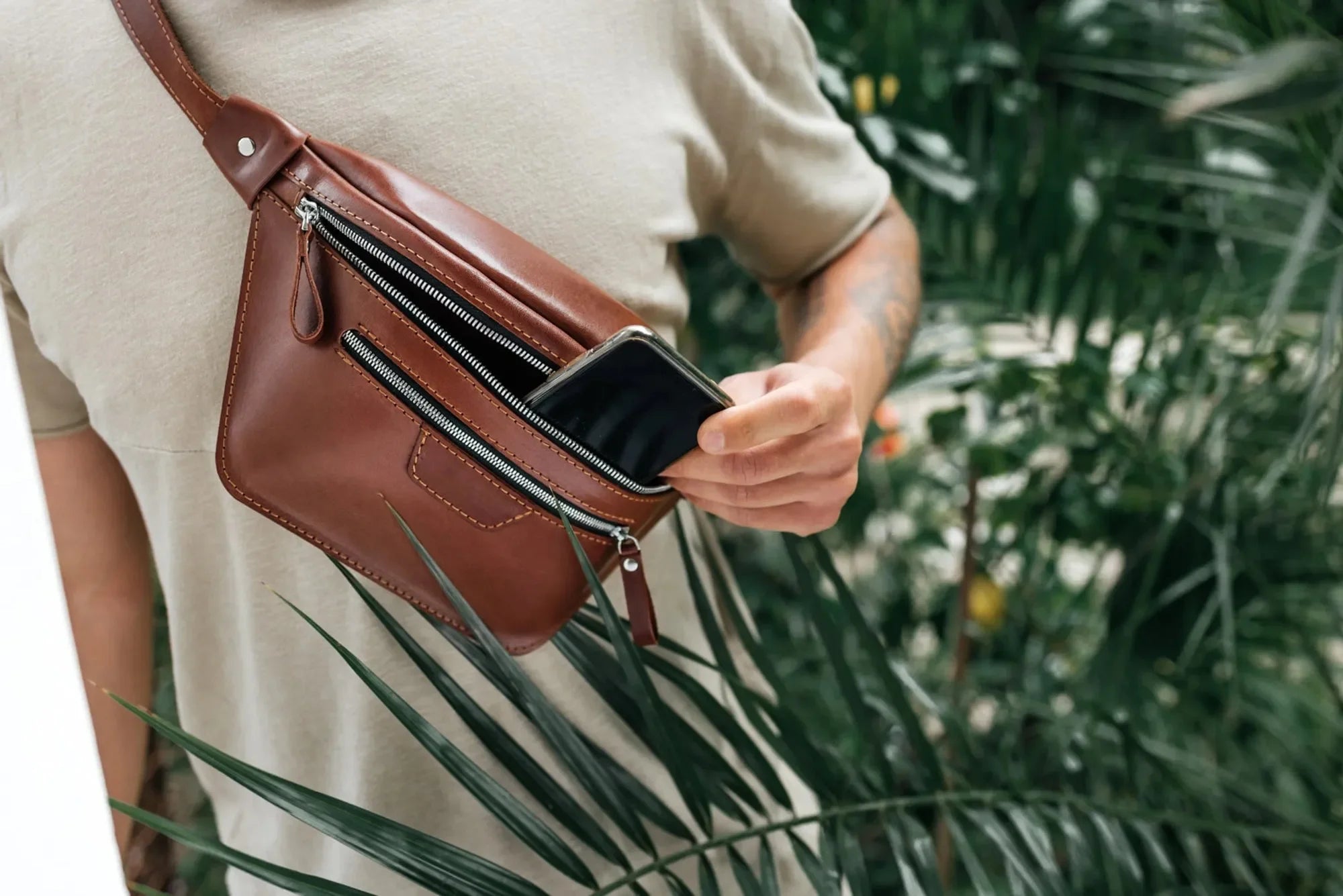 Leather Waist & Crossbody Bag – Unisex Belt Bag with Zippers