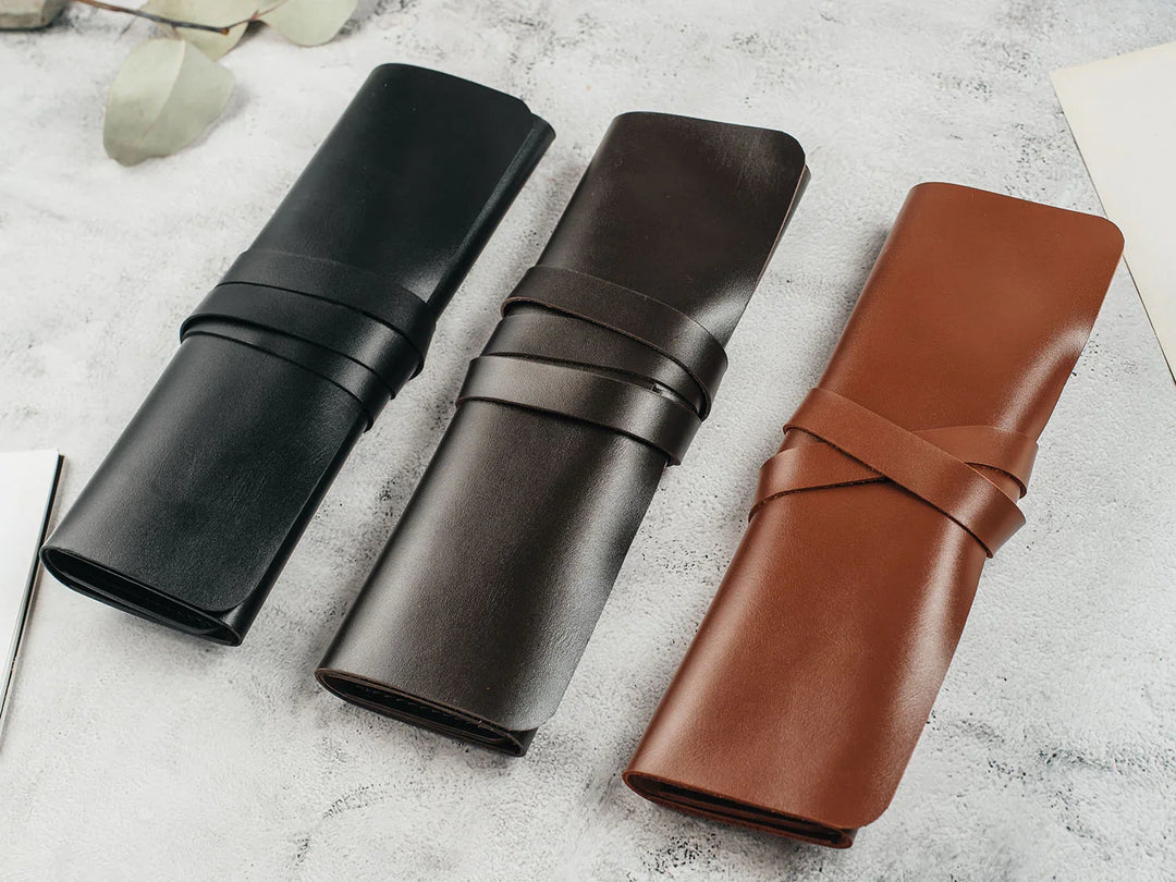 Smooth Leather Brush Roll – Compact Organizer for Brushes & Tools