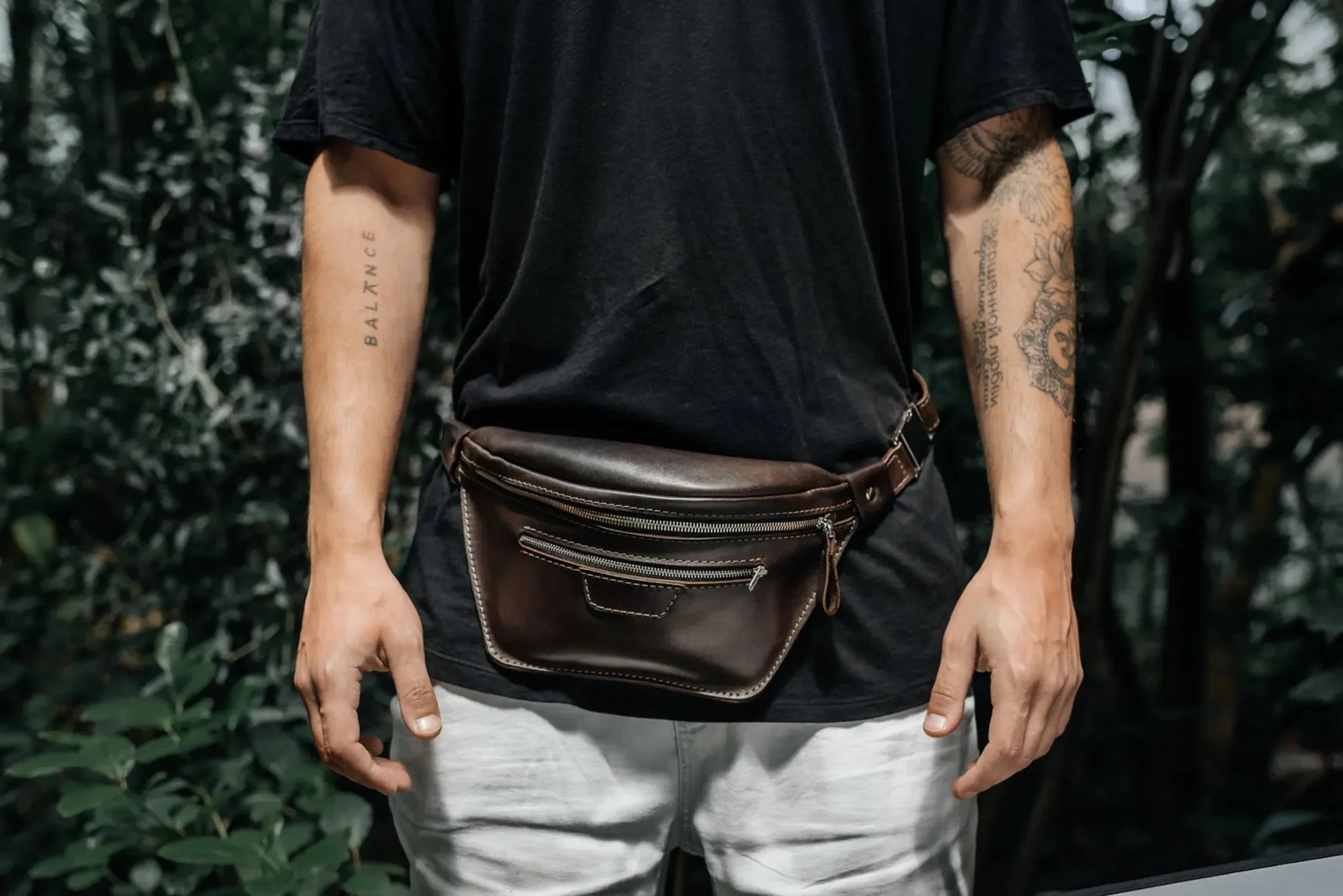 Leather Waist & Crossbody Bag – Unisex Belt Bag with Zippers