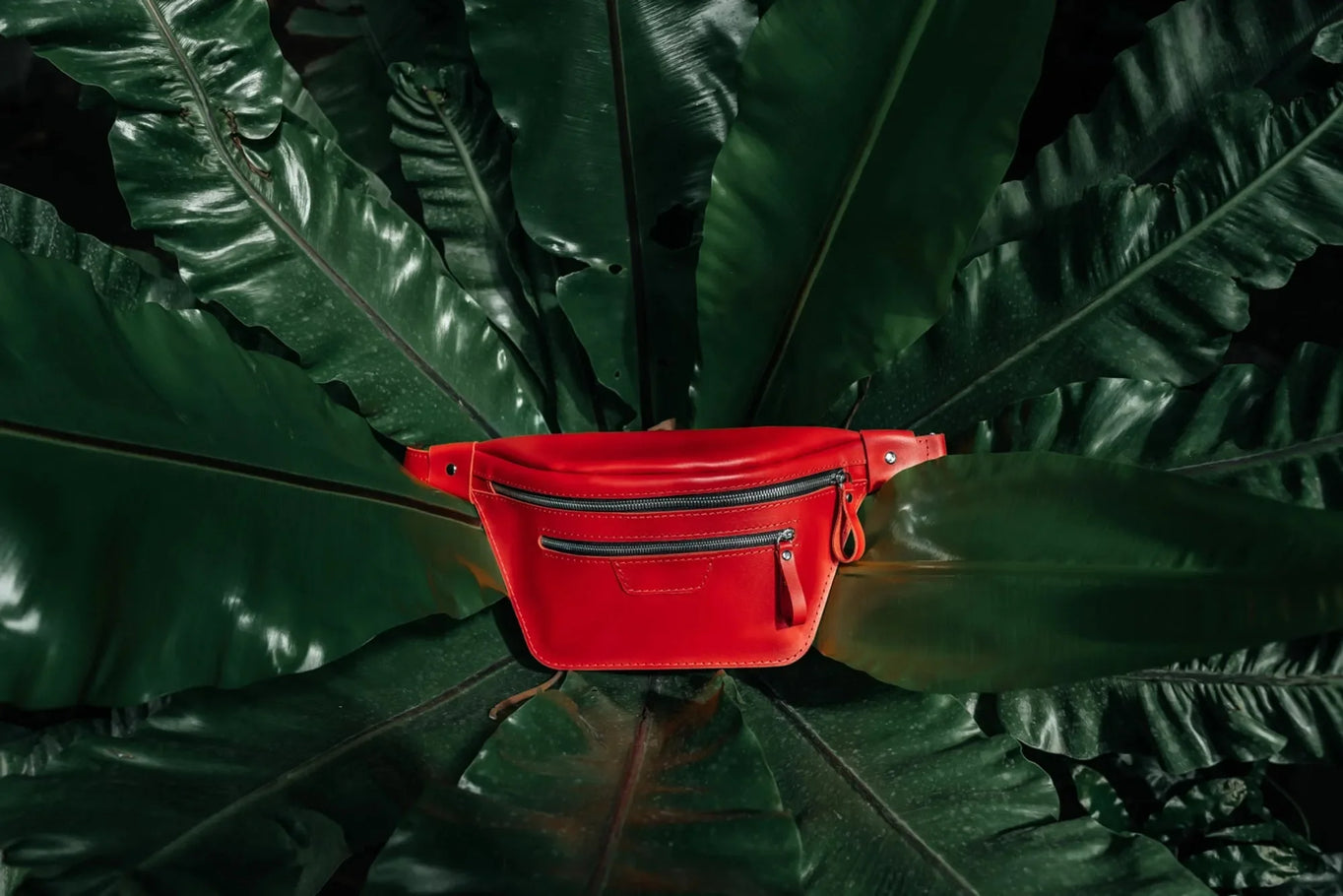 Leather Waist & Crossbody Bag – Unisex Belt Bag with Zippers