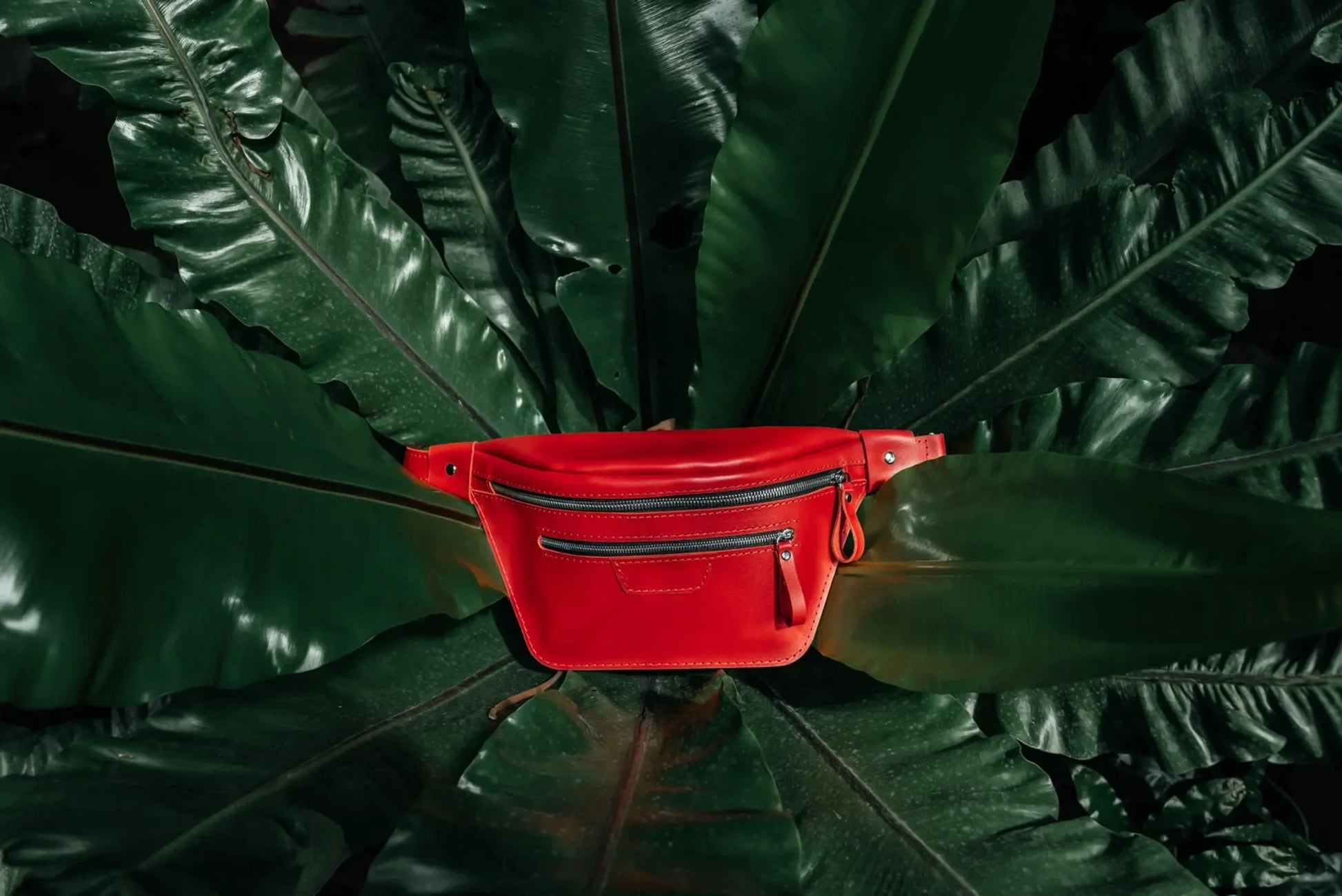 Leather Waist & Crossbody Bag – Unisex Belt Bag with Zippers