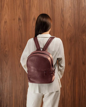 Zippered Leather Backpack for Women – Full Grain Craftsmanship