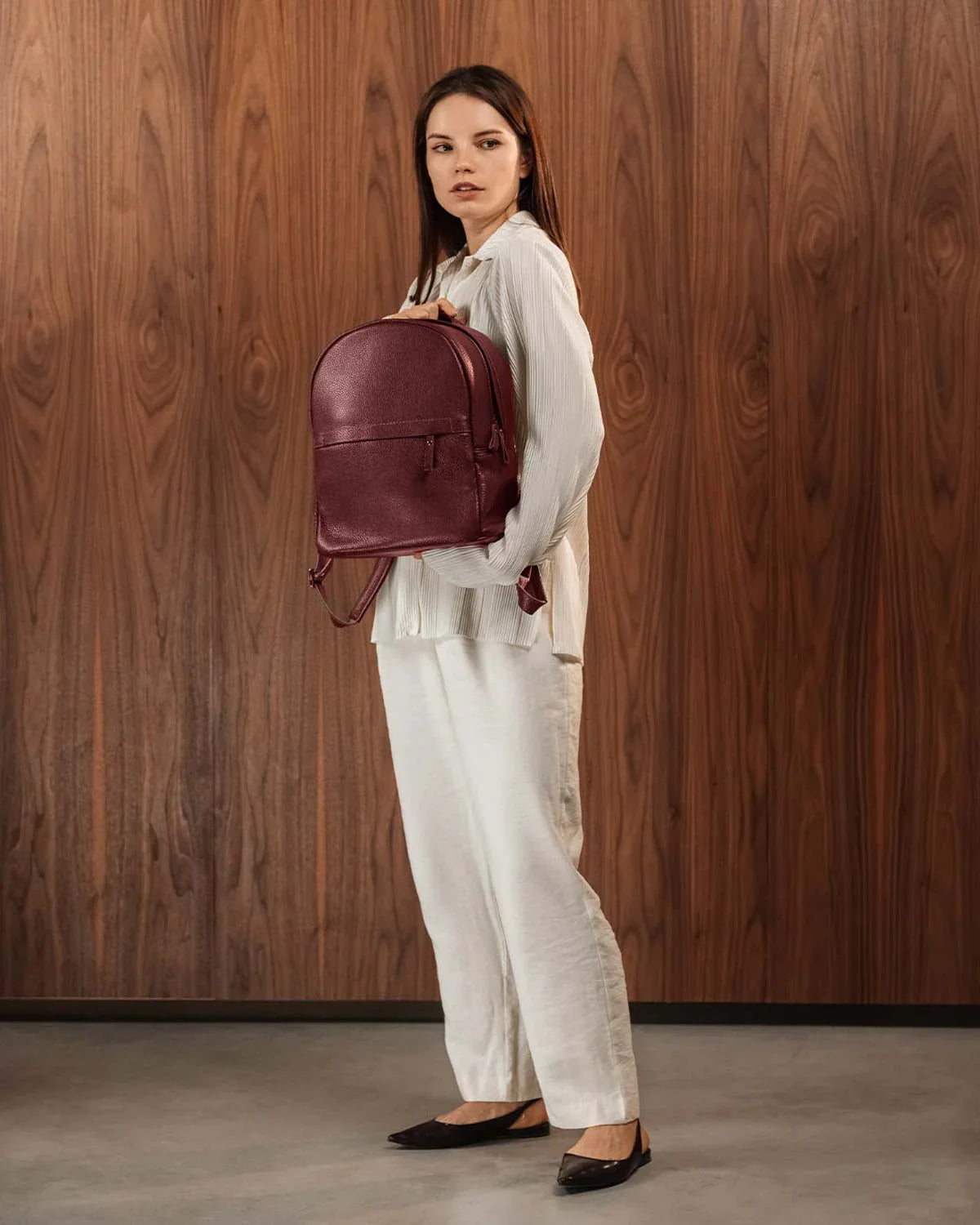 Zippered Leather Backpack for Women – Full Grain Craftsmanship