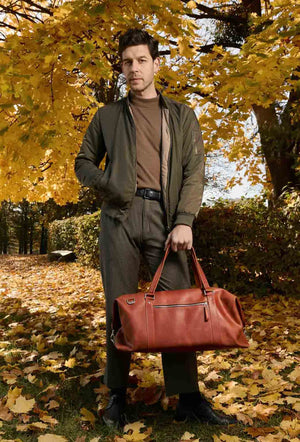 Handmade Distressed Leather Duffel – Travel Bag for Men | Stout M/L