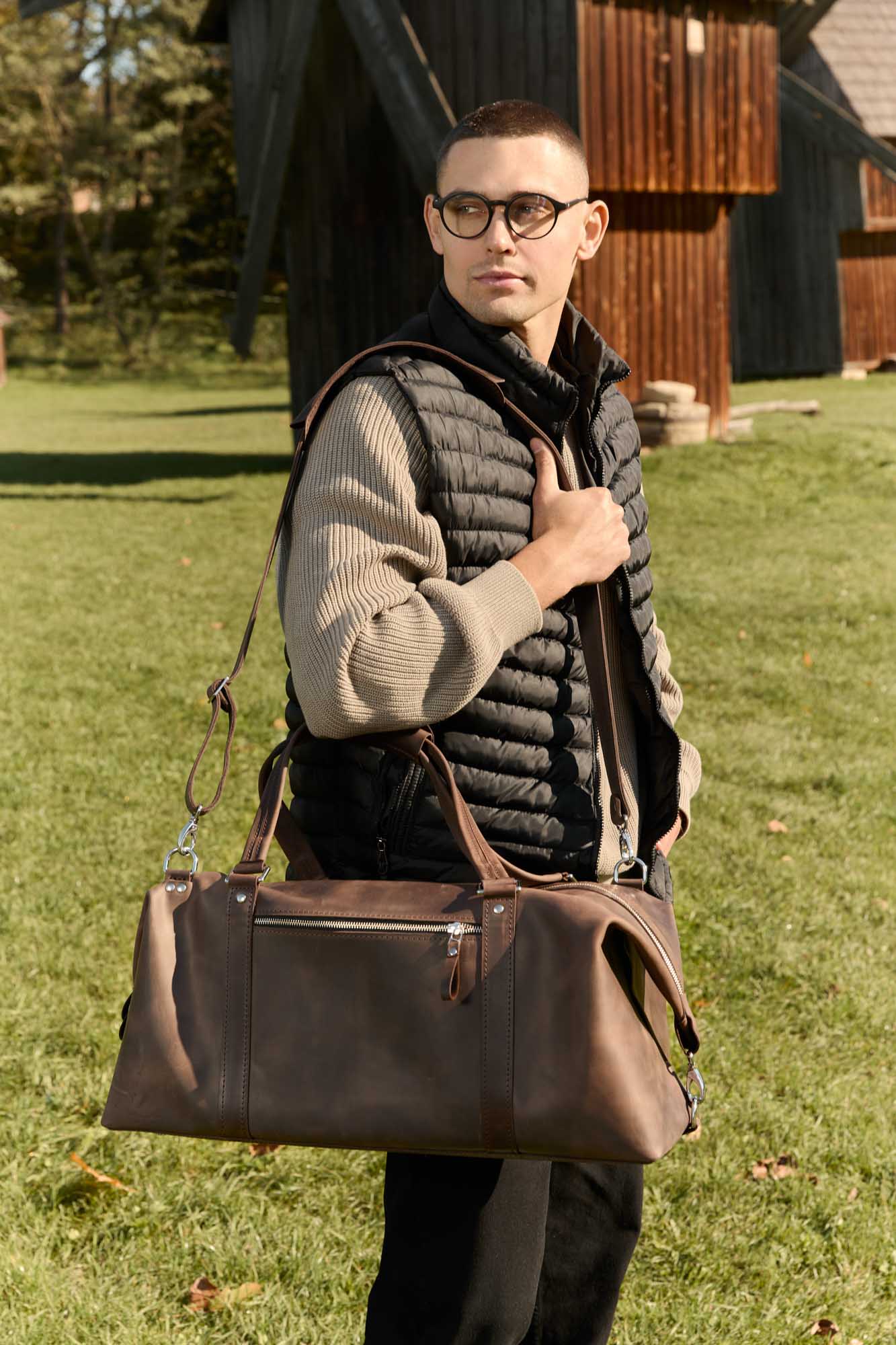 Handmade Distressed Leather Duffel – Travel Bag for Men | Stout M/L