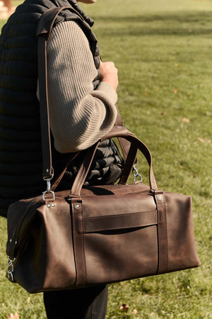 Handmade Distressed Leather Duffel – Travel Bag for Men | Stout M/L