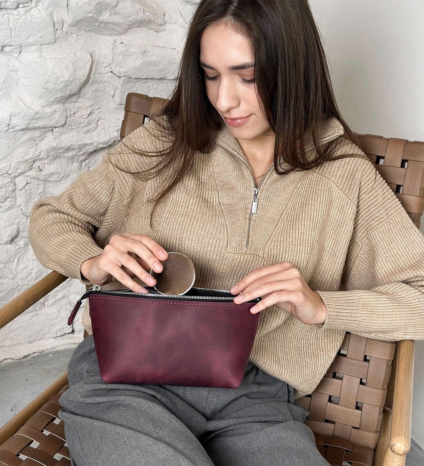Leather Cosmetic Travel Bag – Matte Waxed Finish | Allure