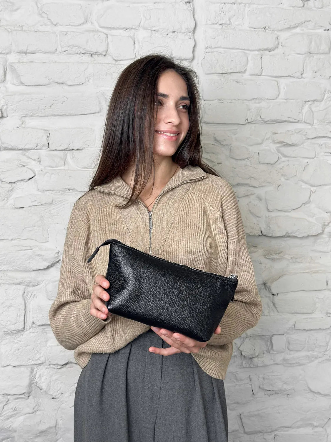 Full grain Leather Makeup Bag - Allure | Graini Black - Wenderfarer