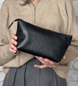 Grainy Leather Cosmetic Bag – Zippered Travel Pouch for Women | Allure