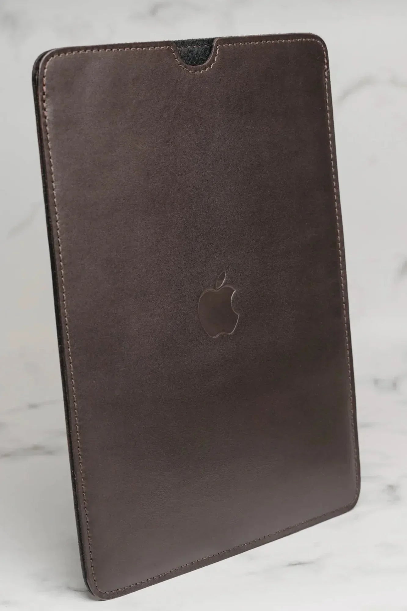 Slim Smooth Leather MacBook Sleeve with Wool Lining | FlatCase