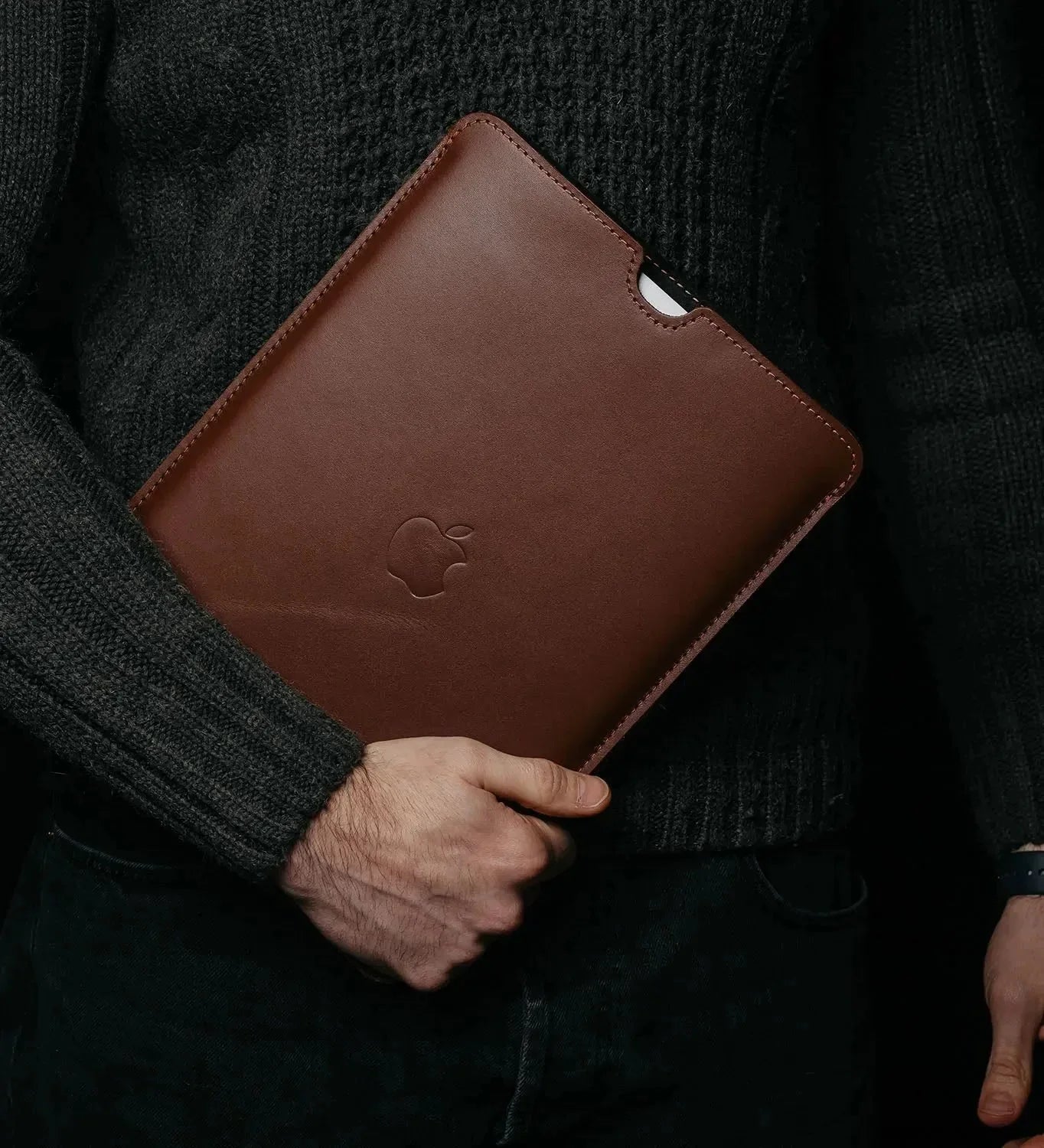 Slim Smooth Leather MacBook Sleeve with Wool Lining | FlatCase