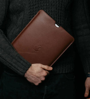 Slim Smooth Leather MacBook Sleeve with Wool Lining | FlatCase