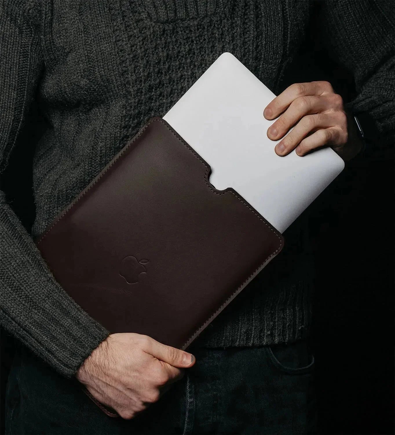 Slim Smooth Leather MacBook Sleeve with Wool Lining | FlatCase