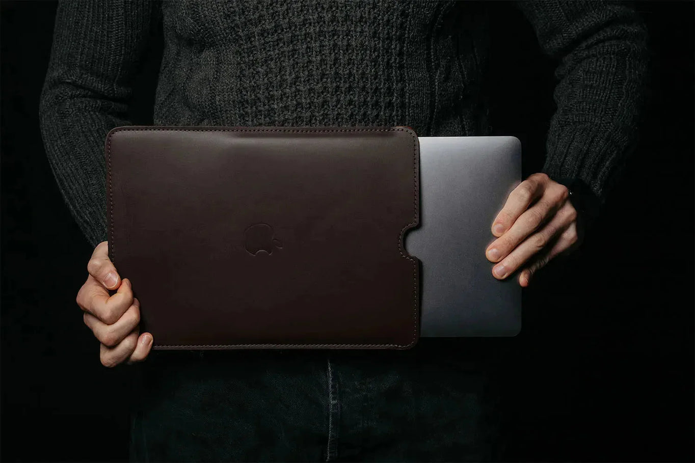Slim Smooth Leather MacBook Sleeve with Wool Lining | FlatCase