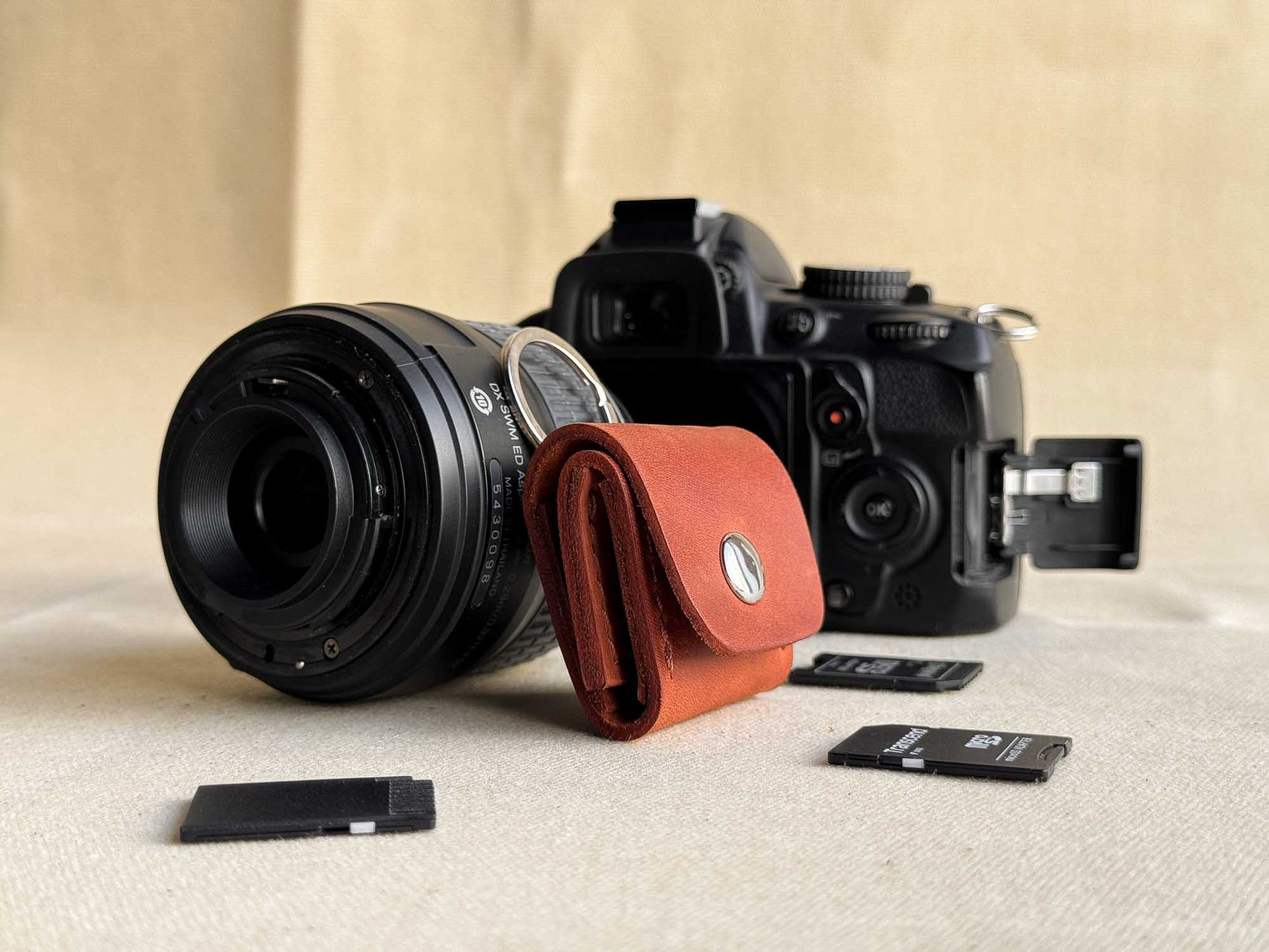Leather SD Card Holder – 3-Slot Compact Organizer for Photographers