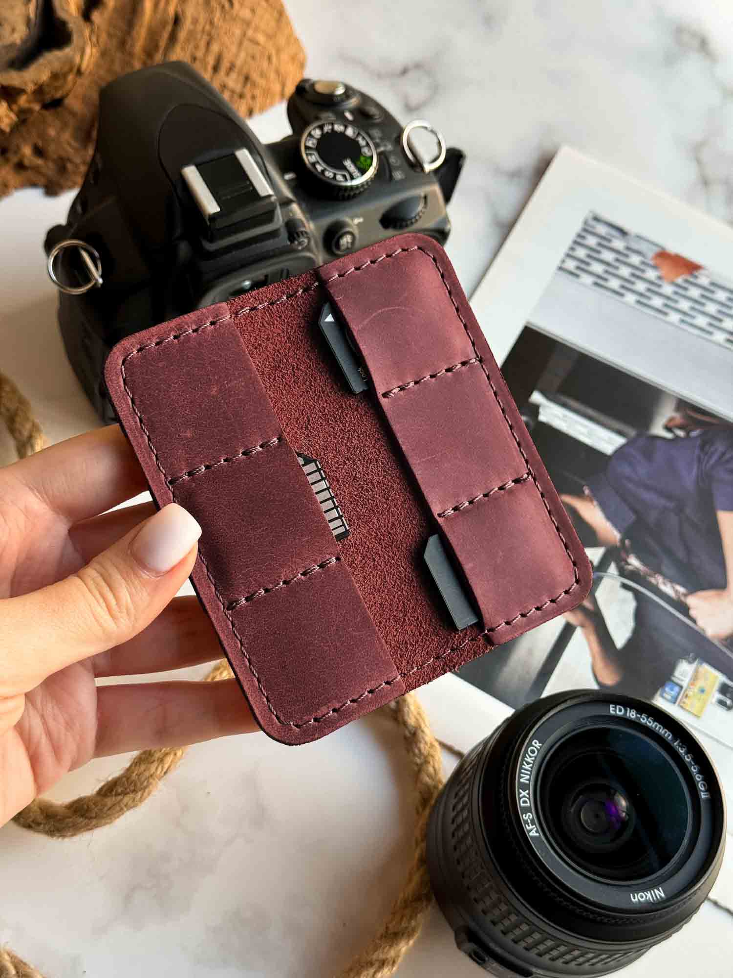6-Slot SD Card Case – Durable Matte Leather Organizer for Photographers