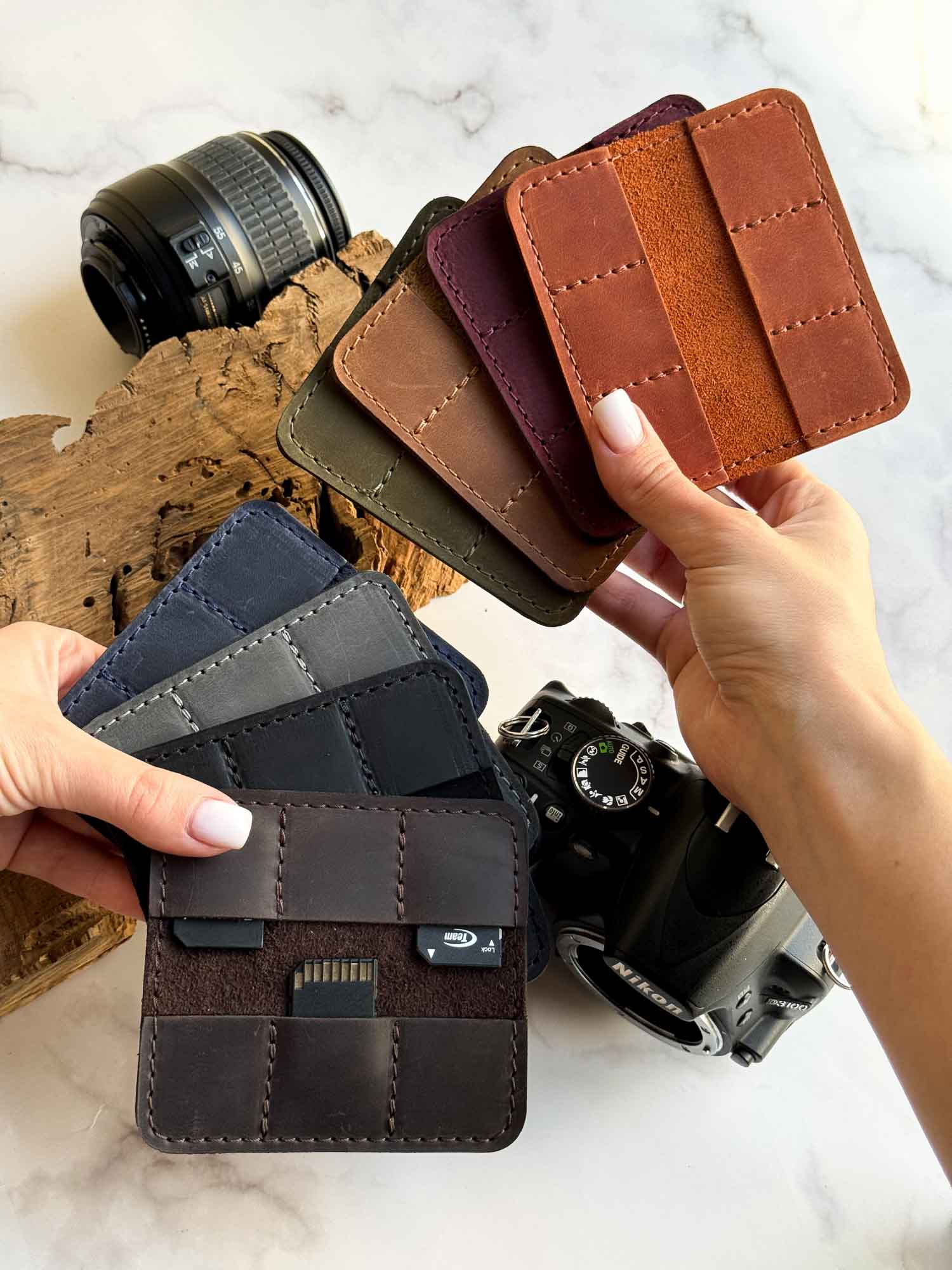 6-Slot SD Card Case – Durable Matte Leather Organizer for Photographers