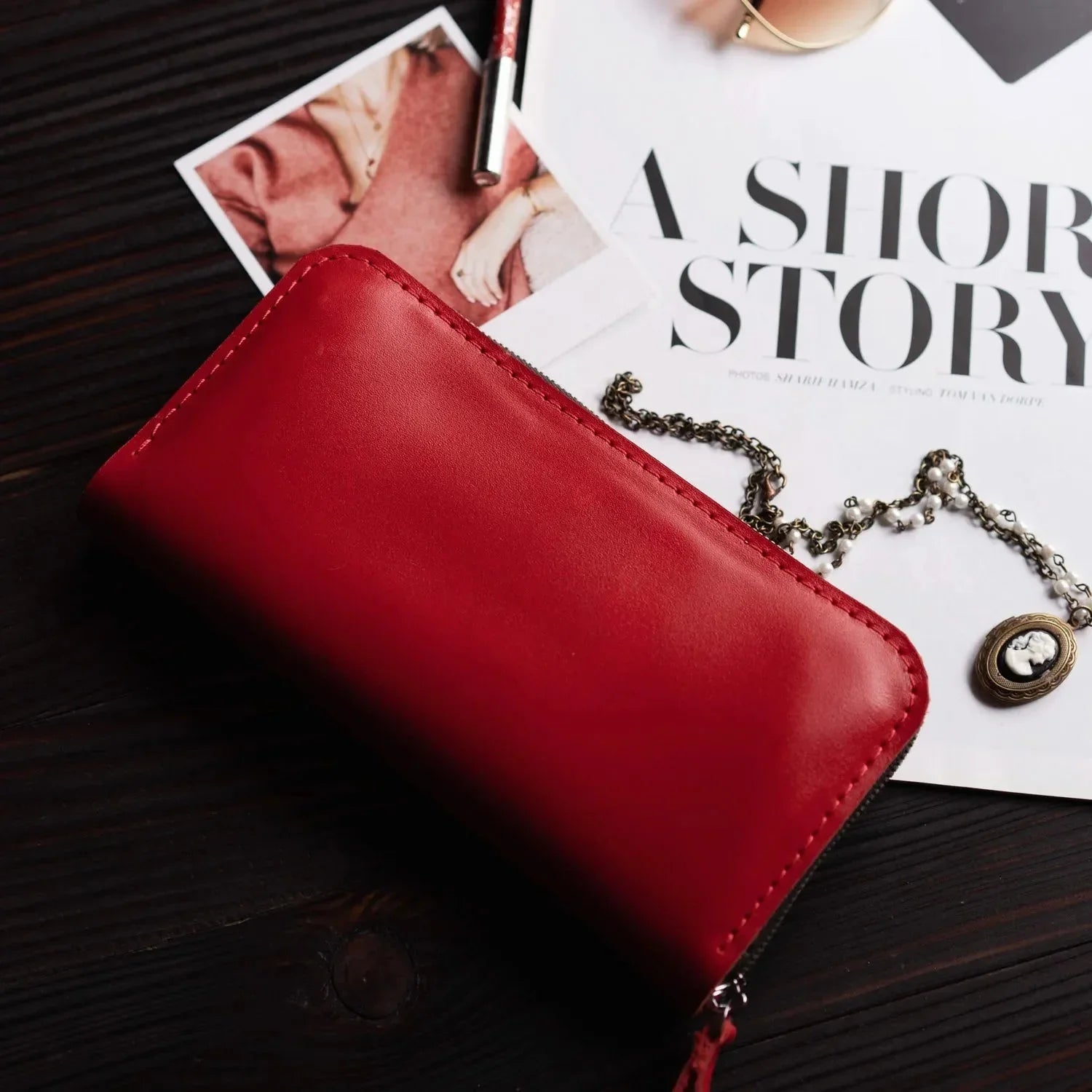 Leather Clutch Wallet – Zip Closure & Wrist Strap