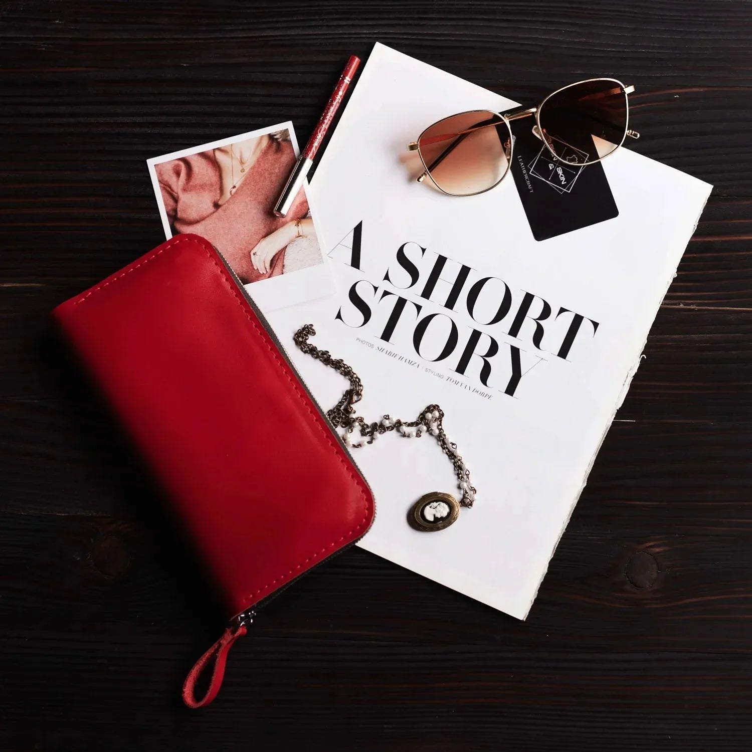 Leather Clutch Wallet – Zip Closure & Wrist Strap