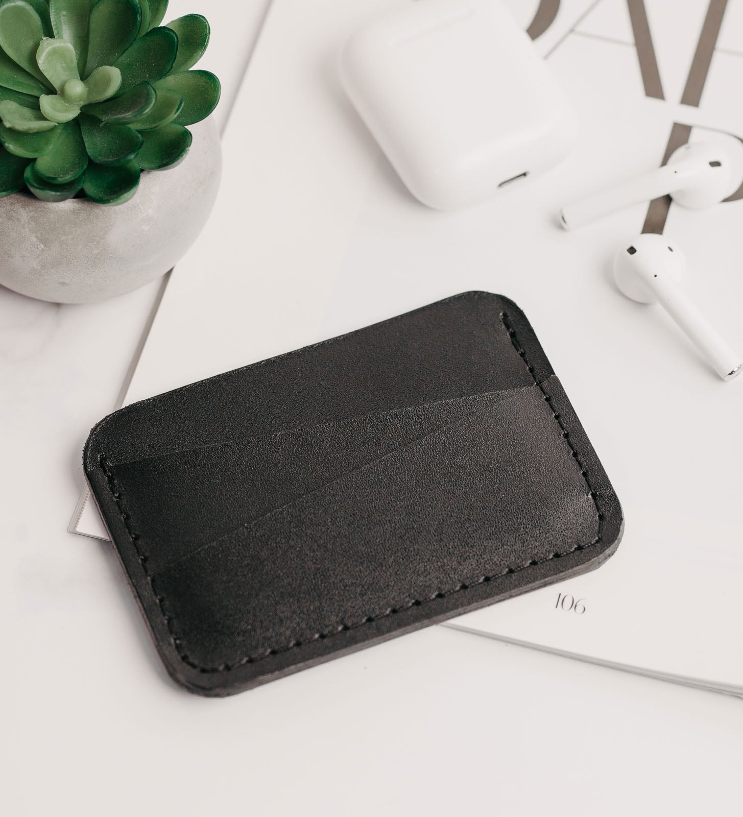Leather Cardholder | Simple