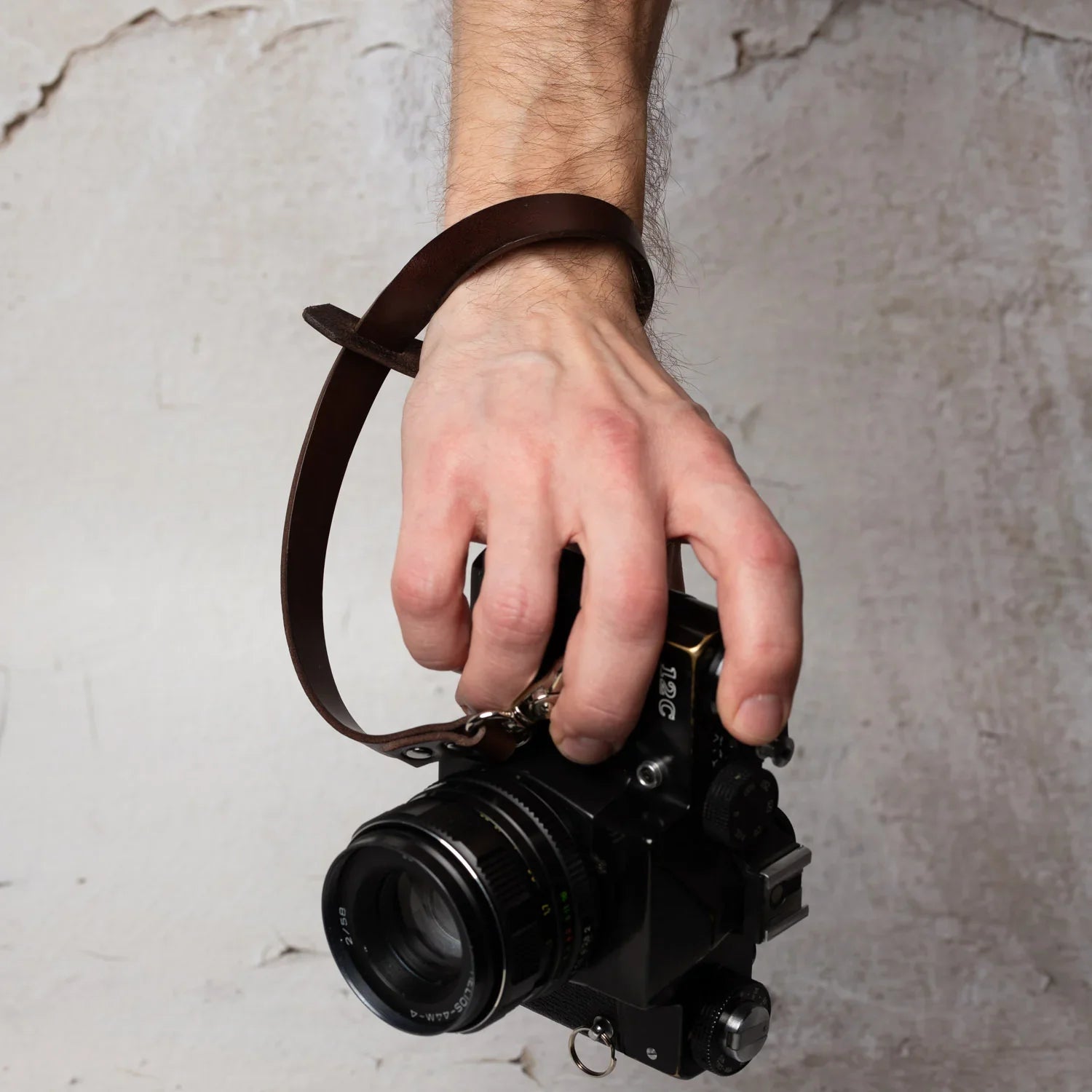 Vegetable Tanned Leather Wrist Strap – For DSLR & Mirrorless