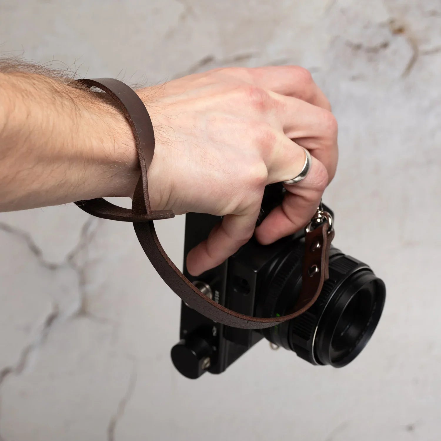 Vegetable Tanned Leather Wrist Strap – For DSLR & Mirrorless