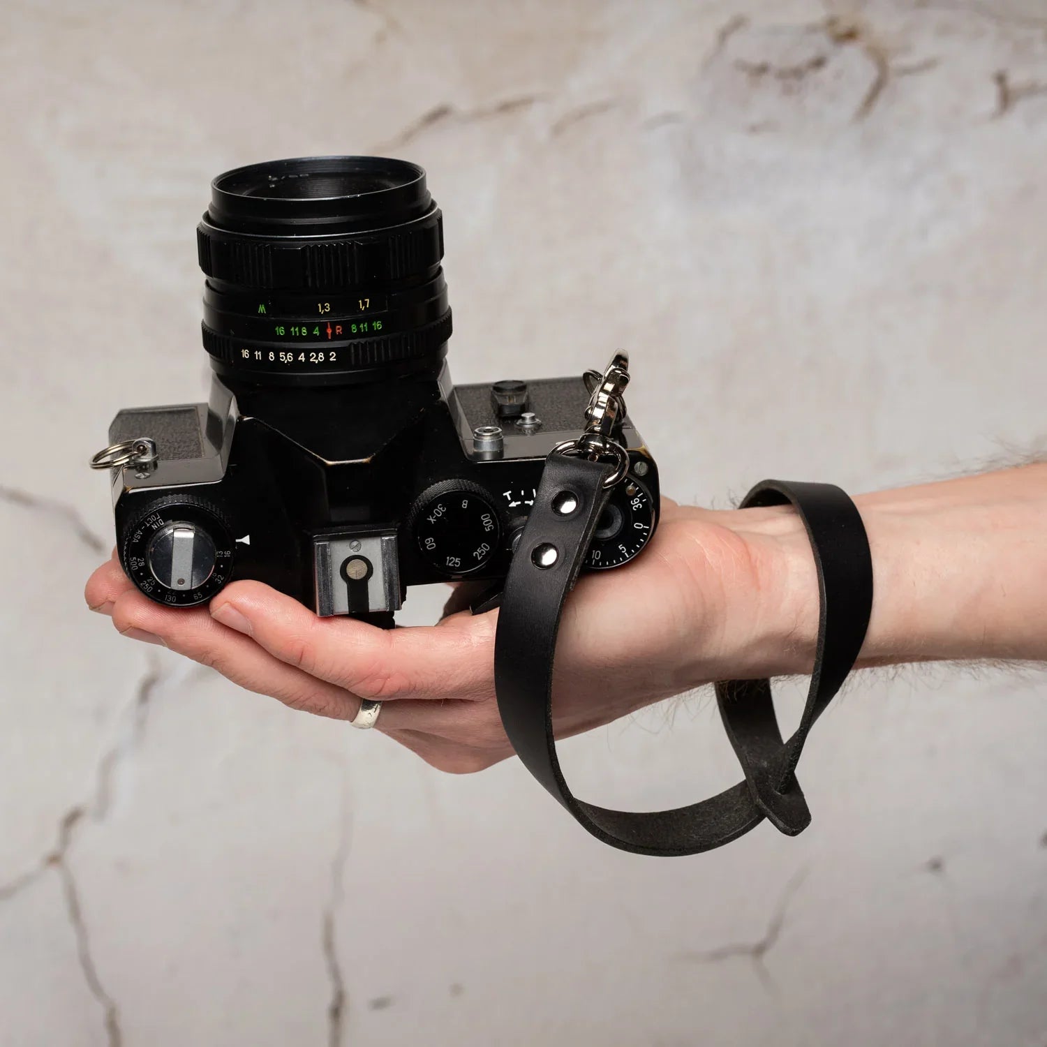 Vegetable Tanned Leather Wrist Strap – For DSLR & Mirrorless