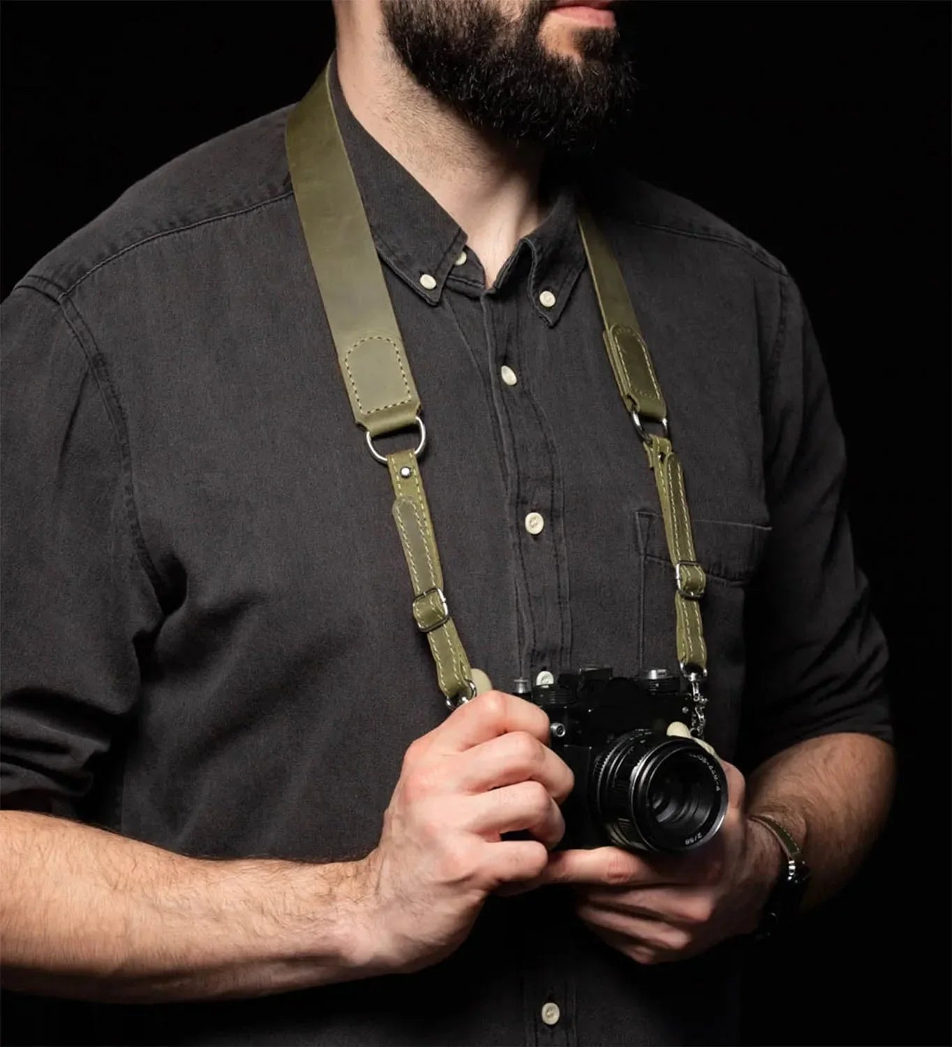 Distressed Leather Camera Strap – Quick Release & Secure Fit