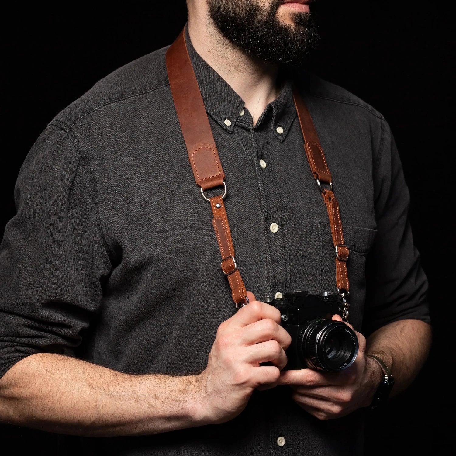 Distressed Leather Camera Strap – Quick Release & Secure Fit