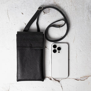 Full grain Leather Phone Bag | Graini Black - Wenderfarer