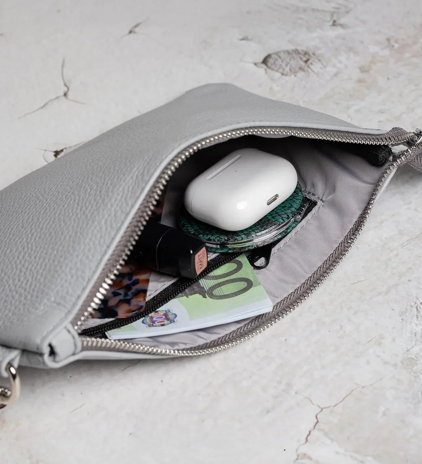 Grainy Leather Clutch with Zipper – 3 Sizes