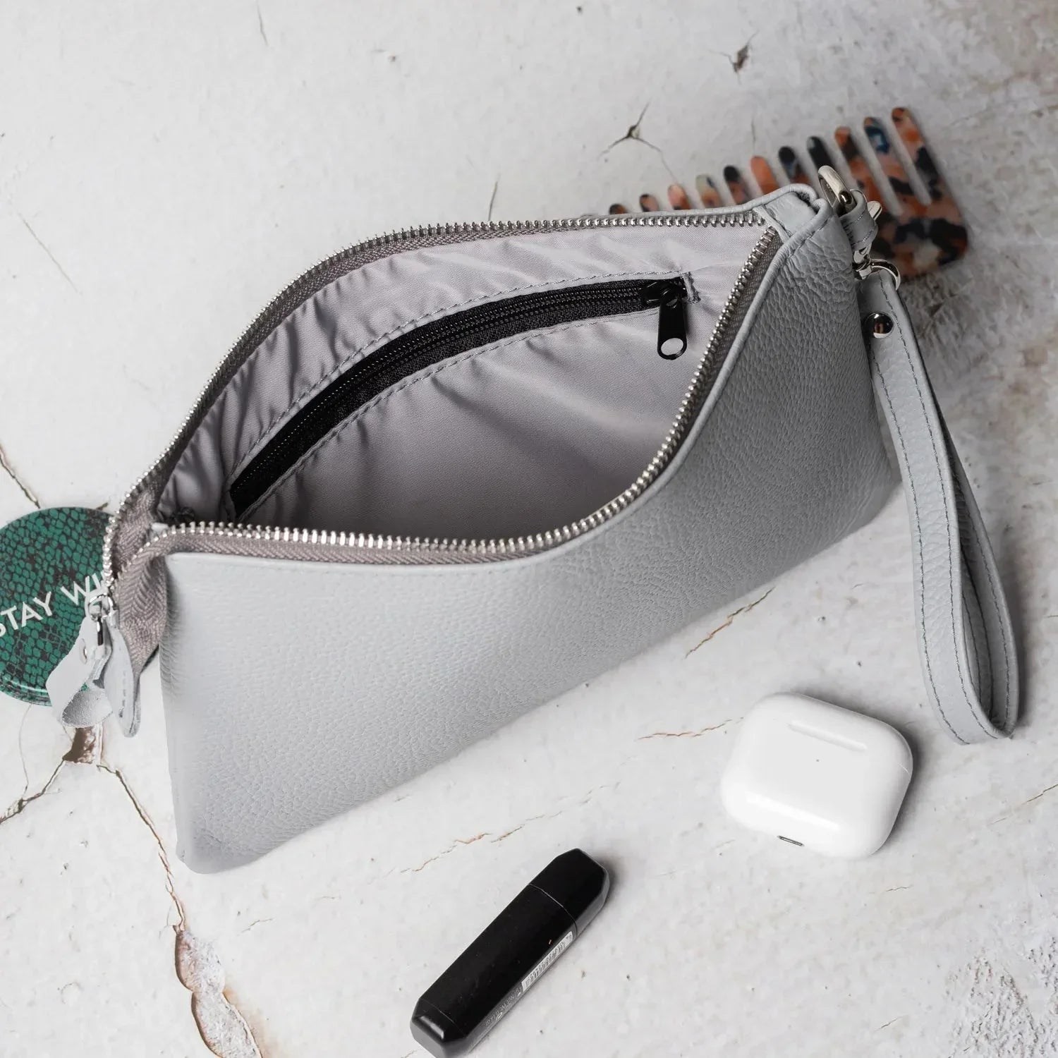 Grainy Leather Clutch with Zipper – 3 Sizes