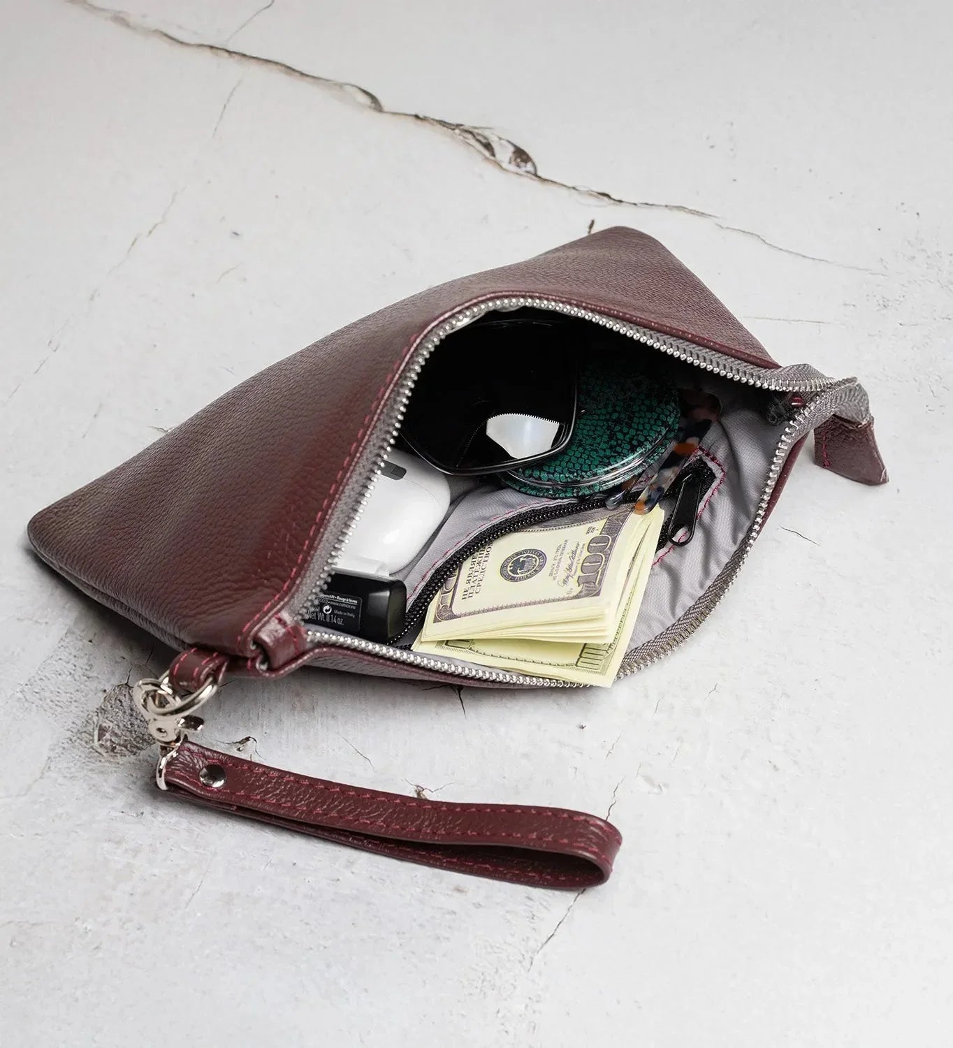 Grainy Leather Clutch with Zipper – 3 Sizes
