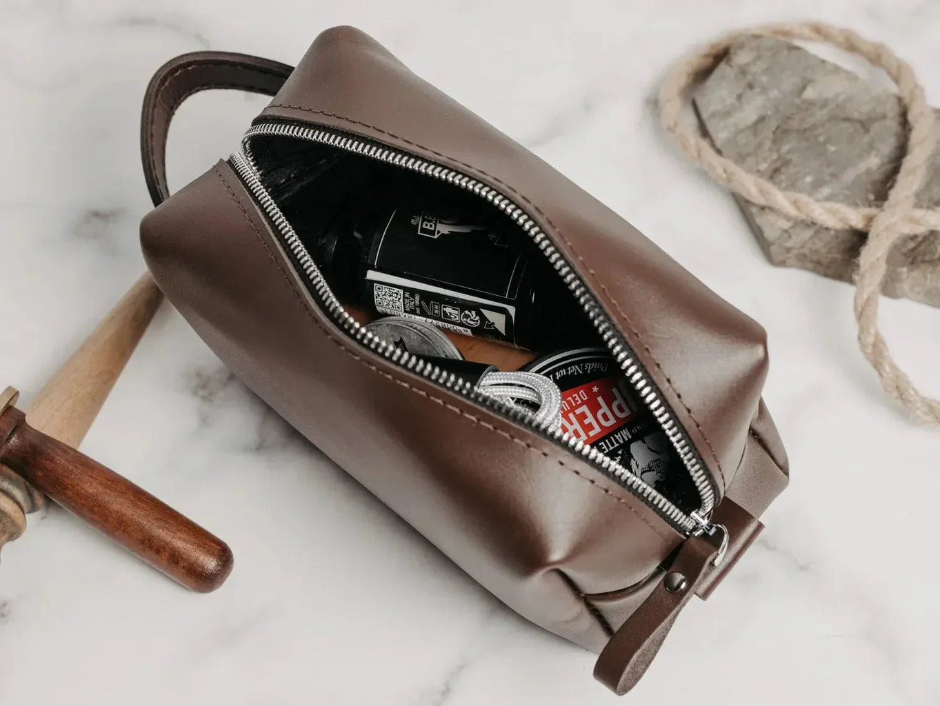 Smooth Leather Dopp Kit – Travel Toiletry Bag for Men